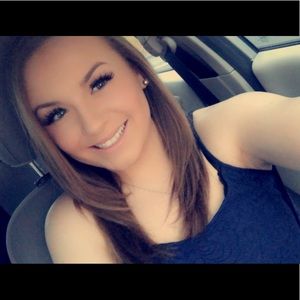 Meet your Posher, Alison